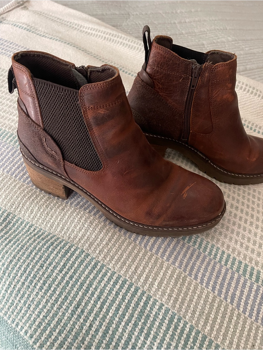 Women’s Brown Leather Ankle Bootie — Classic Western Style